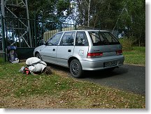 Romče se na tom vozidle pořád něco nezdá. Nevadí, v pondělí zajdem koupit jiné, uklidňuje Pavel
